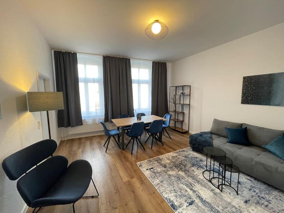 Lucky Stays Ls10 - Vollausstattung - Zentrum - Aufzug - Grosse Kueche - 2 Zimmer - Smart-Tv Magdeburg Bagian luar foto